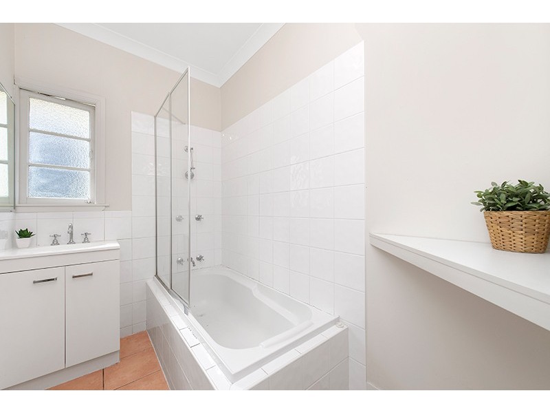 5 Torwood Street, Auchenflower QLD 4066