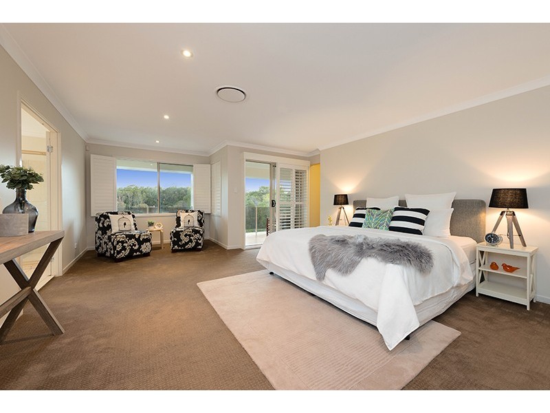 42 Sandpiper Avenue, North Lakes QLD 4509