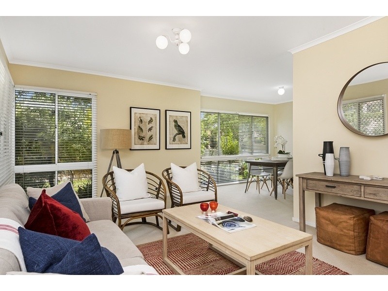 50 Avondale Road, Sinnamon Park QLD 4073