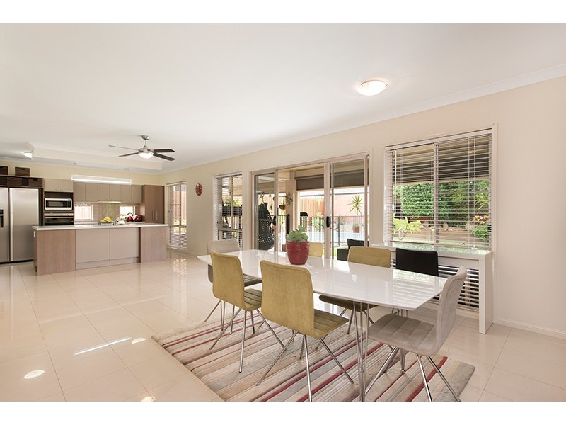 21 Brookfield Street, North Lakes QLD 4509