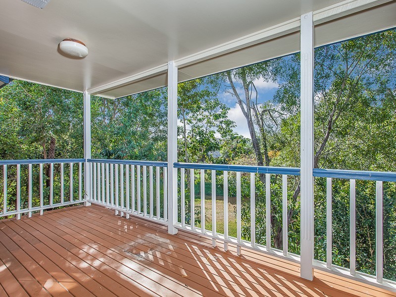 104 Creekside Street, Kenmore Hills QLD 4069