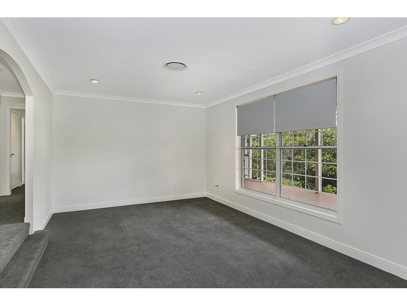 104 Creekside Street, Kenmore Hills QLD 4069