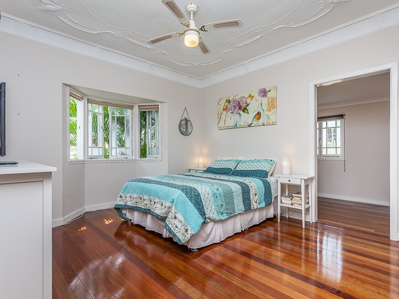 42 Accession Street, Bardon QLD 4065