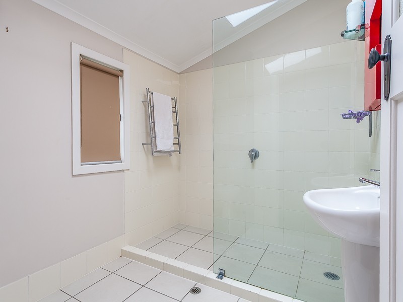 42 Accession Street, Bardon QLD 4065