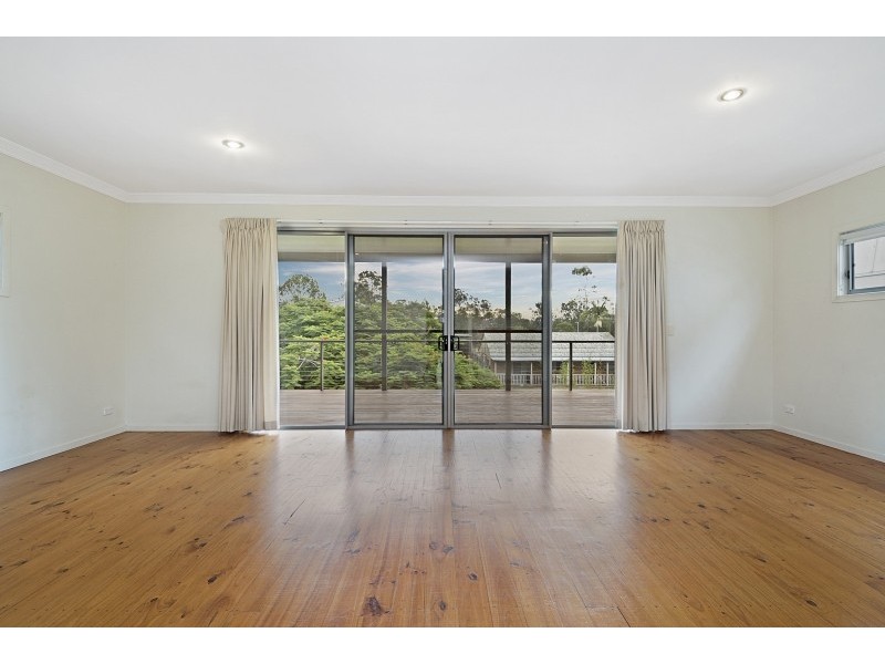 13 Windemere Avenue, Morningside QLD 4170