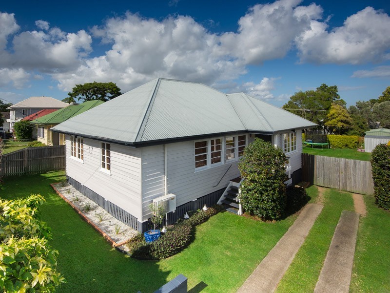 103 Manly Rd, Manly West QLD 4179