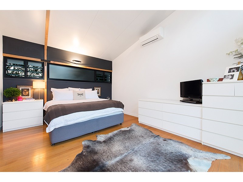 65 Baronsfield Street, Graceville QLD 4075