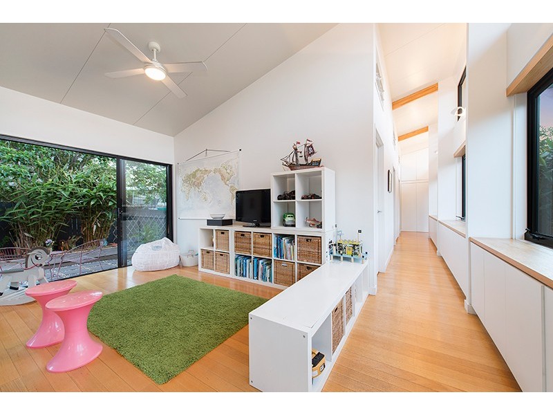 65 Baronsfield Street, Graceville QLD 4075