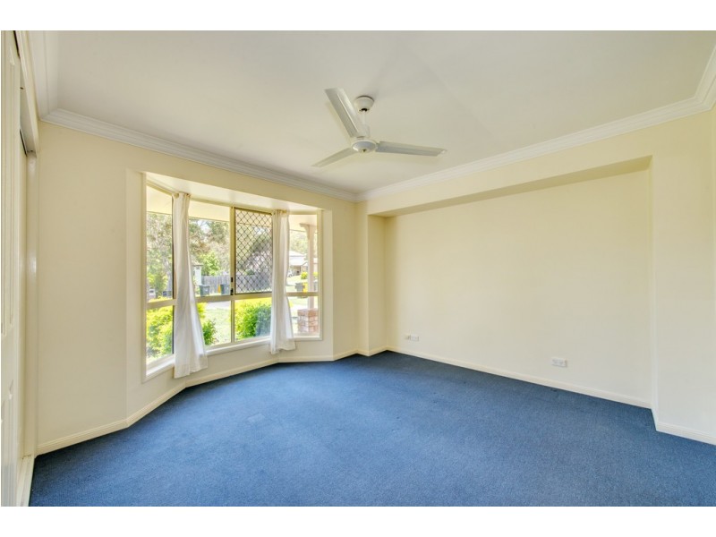 9 Merganser Pl, Forest Lake QLD 4078