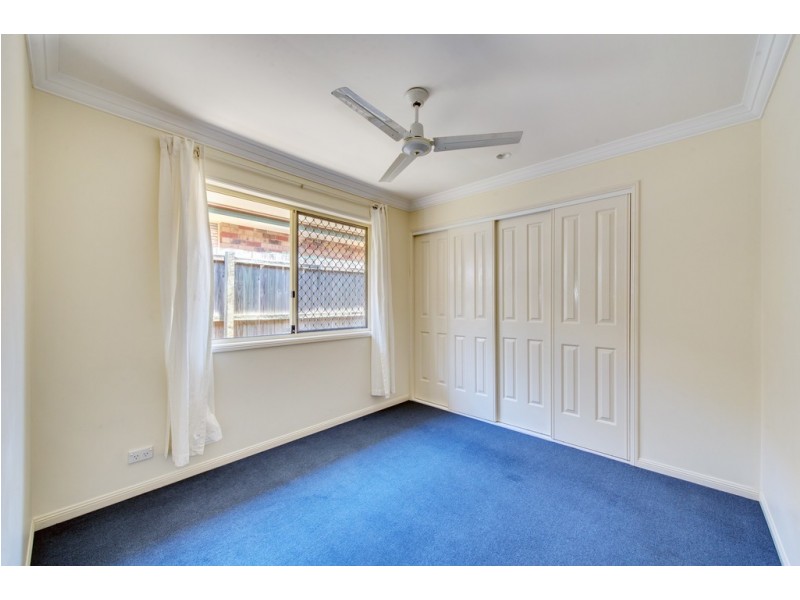 9 Merganser Pl, Forest Lake QLD 4078