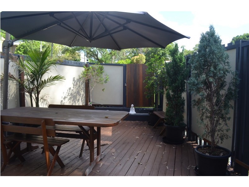 3/1 Bardon Esplanade, Bardon QLD 4065