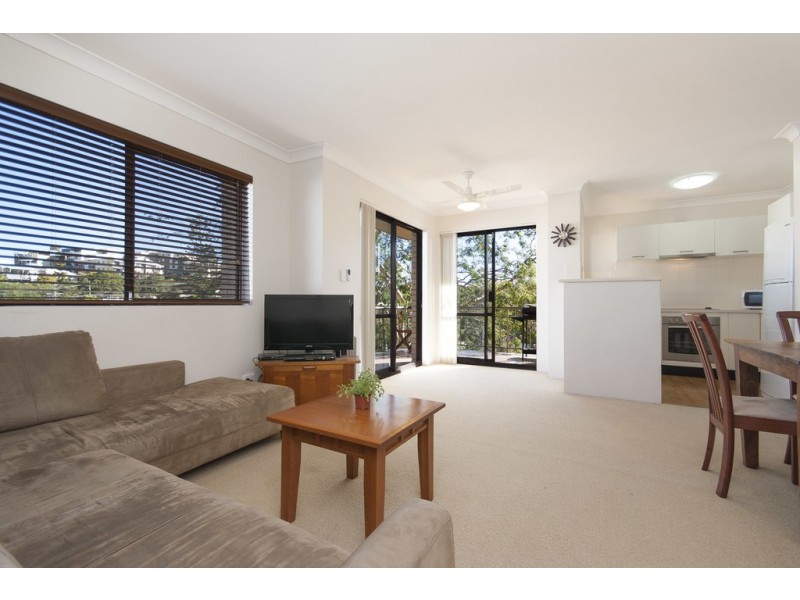 2/27 Harrys Road, Taringa QLD 4068