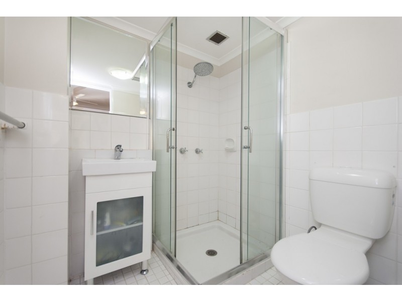 2/27 Harrys Road, Taringa QLD 4068