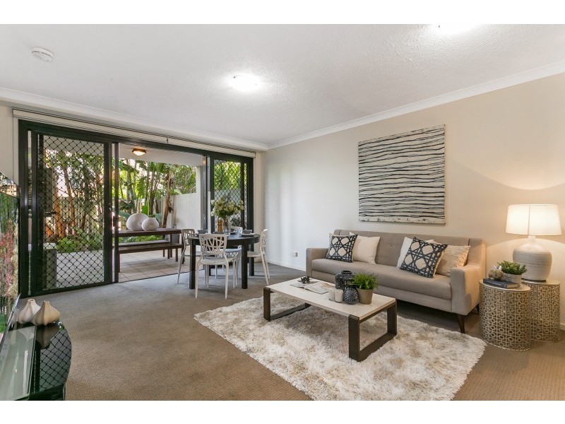 2/60 Sherwood Rd, Toowong QLD 4066