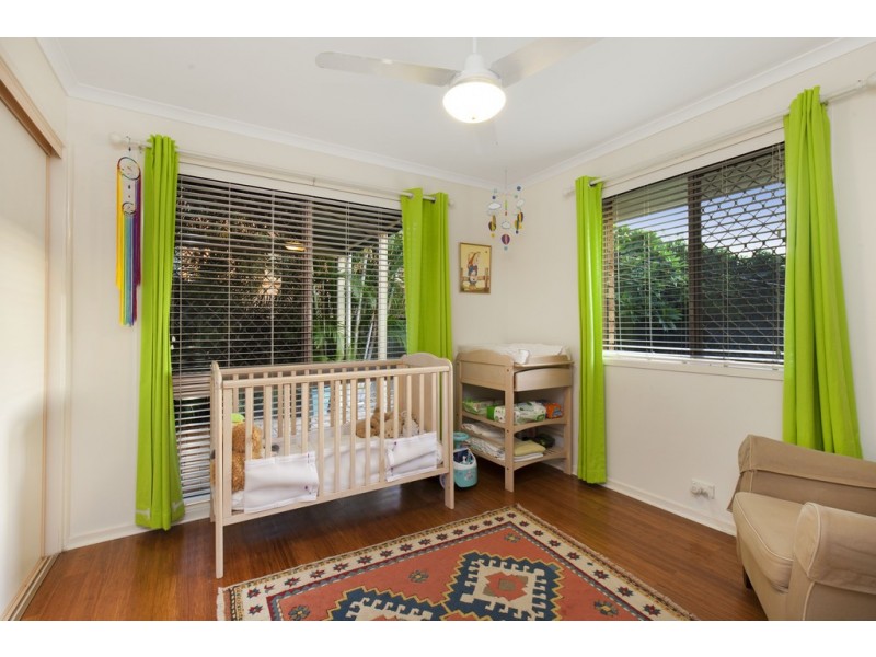 72 Oldfield Road, Sinnamon Park QLD 4073