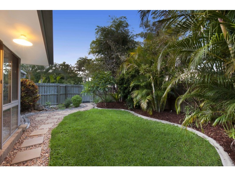 72 Oldfield Road, Sinnamon Park QLD 4073