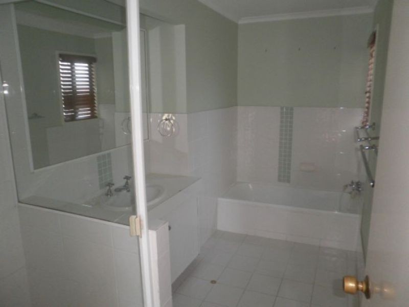 23 Flag Street, Jamboree Heights QLD 4074