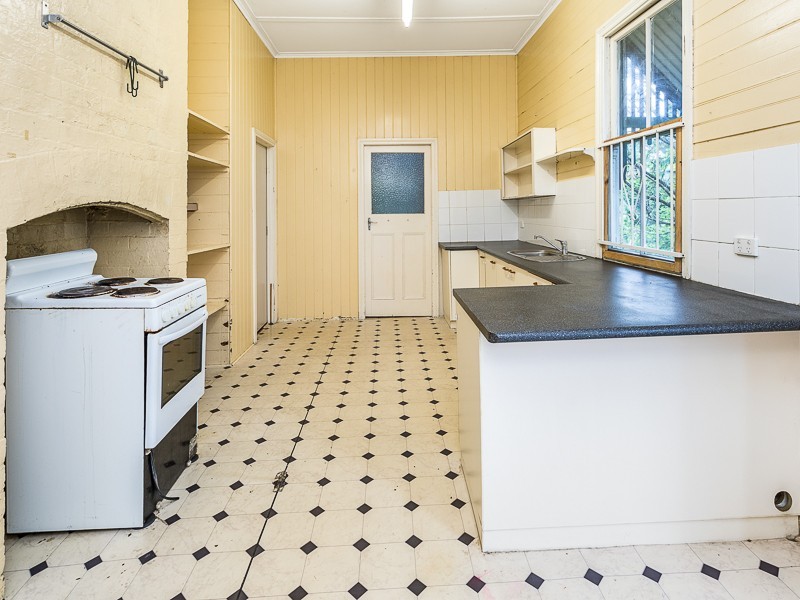 37 Gordon Street, Milton QLD 4064