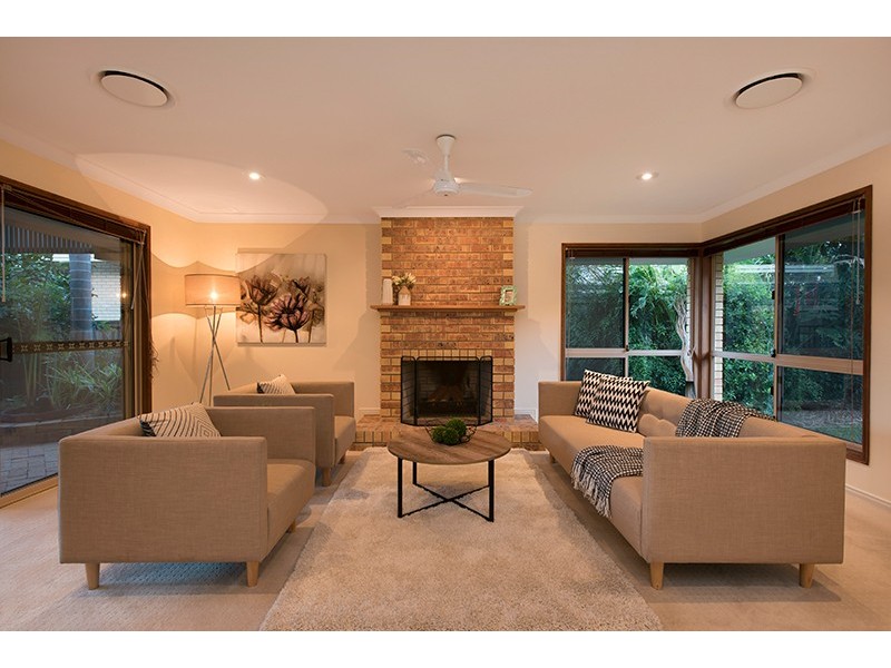 3 Tallawong Place, The Gap QLD 4061