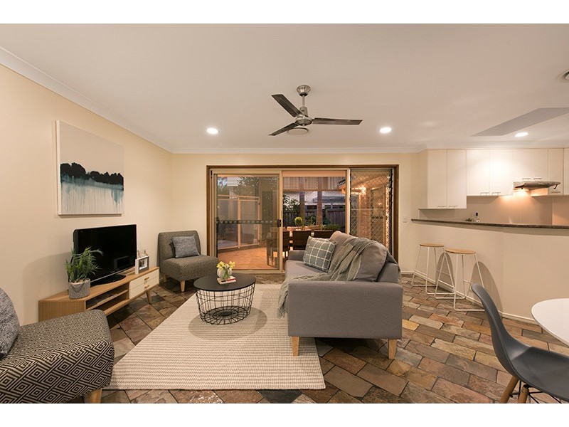 3 Tallawong Place, The Gap QLD 4061