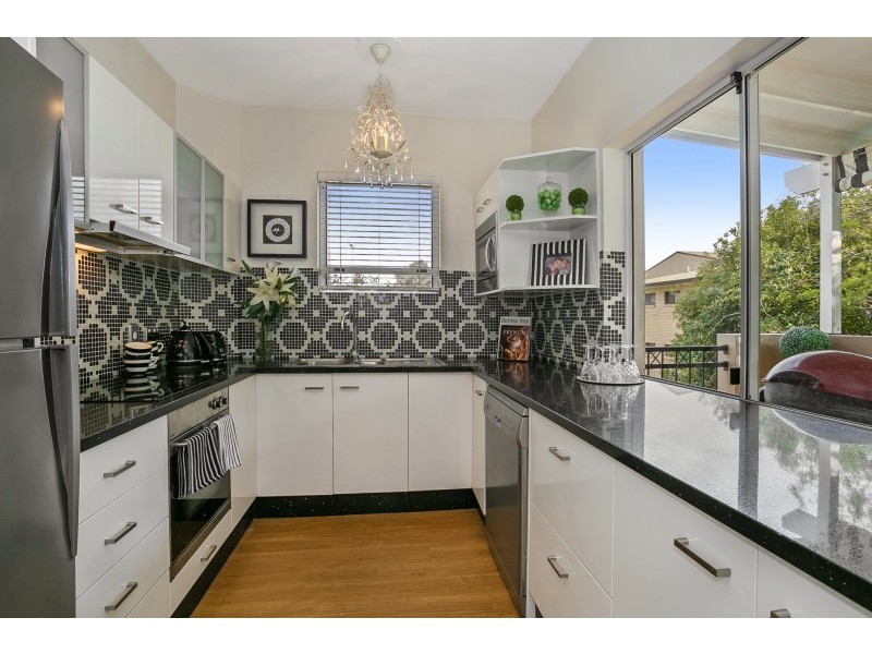 8/23 Bellevue Street, St Lucia QLD 4067
