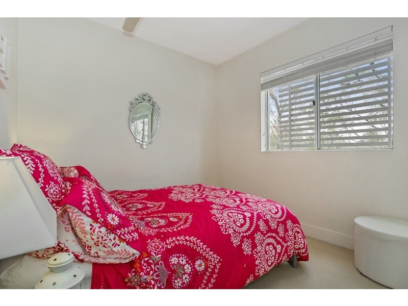 8/23 Bellevue Street, St Lucia QLD 4067