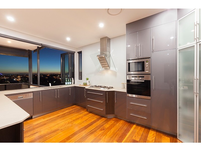 59 Charteris Street, Paddington QLD 4064