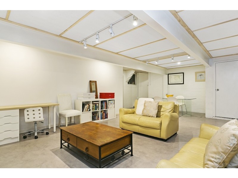 14 Cooinda Street, The Gap QLD 4061