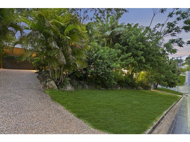 14 Cooinda Street, The Gap QLD 4061