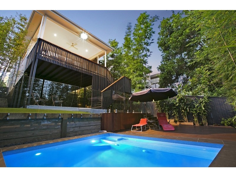 5 Stephenson Street, Bardon QLD 4065