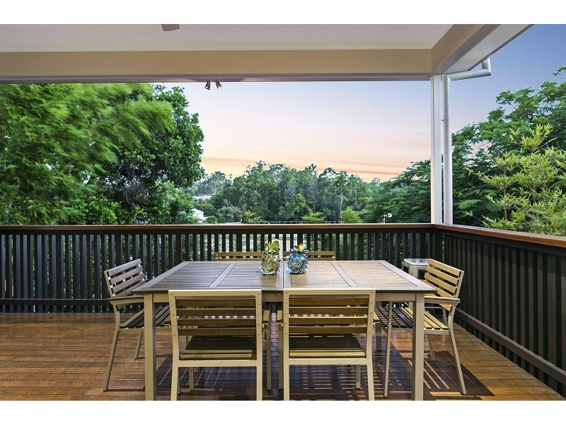 5 Stephenson Street, Bardon QLD 4065