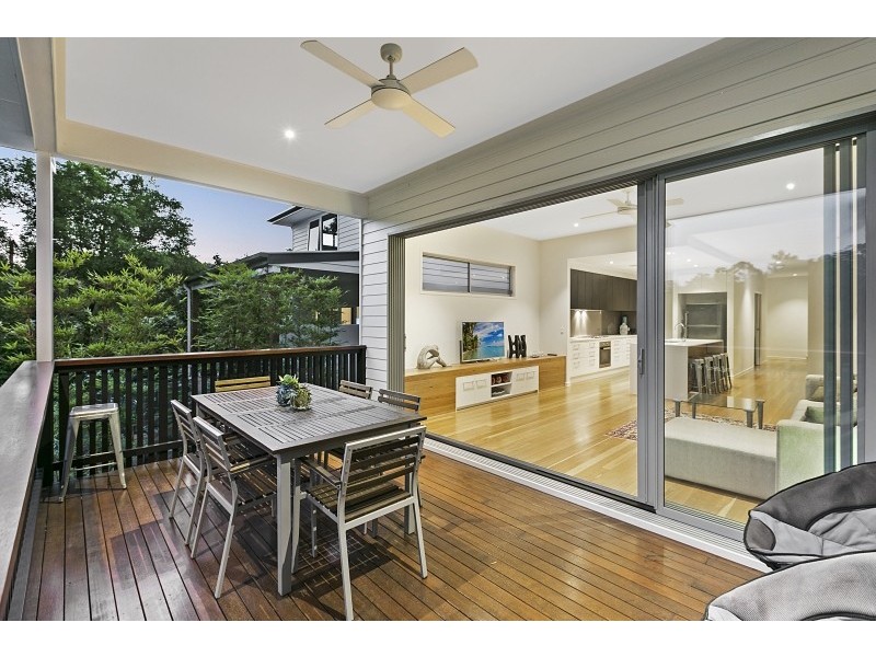 5 Stephenson Street, Bardon QLD 4065