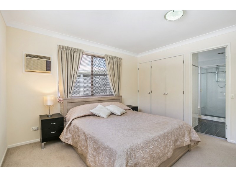 2 Drummond Street, Greenslopes QLD 4120
