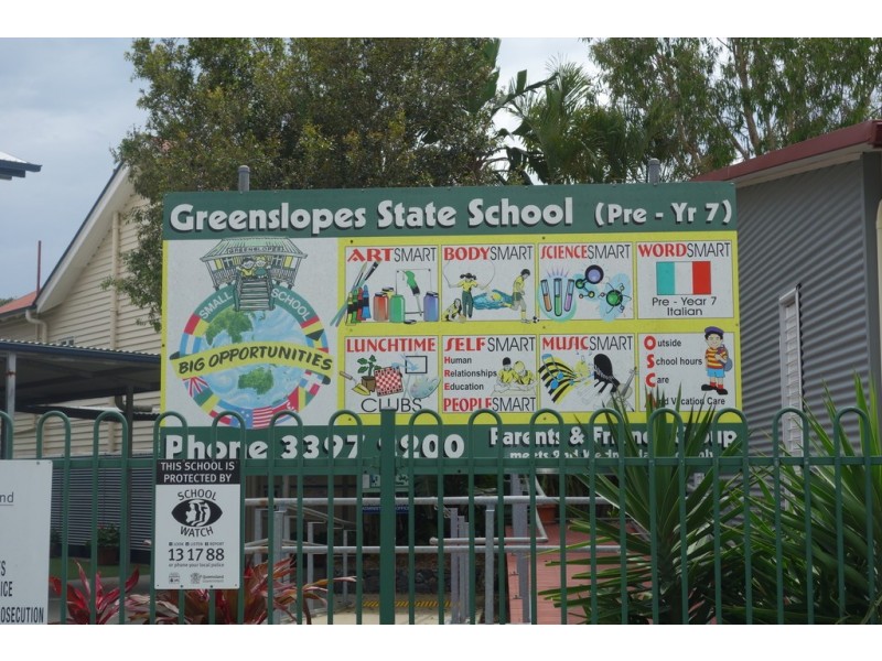 2 Drummond Street, Greenslopes QLD 4120