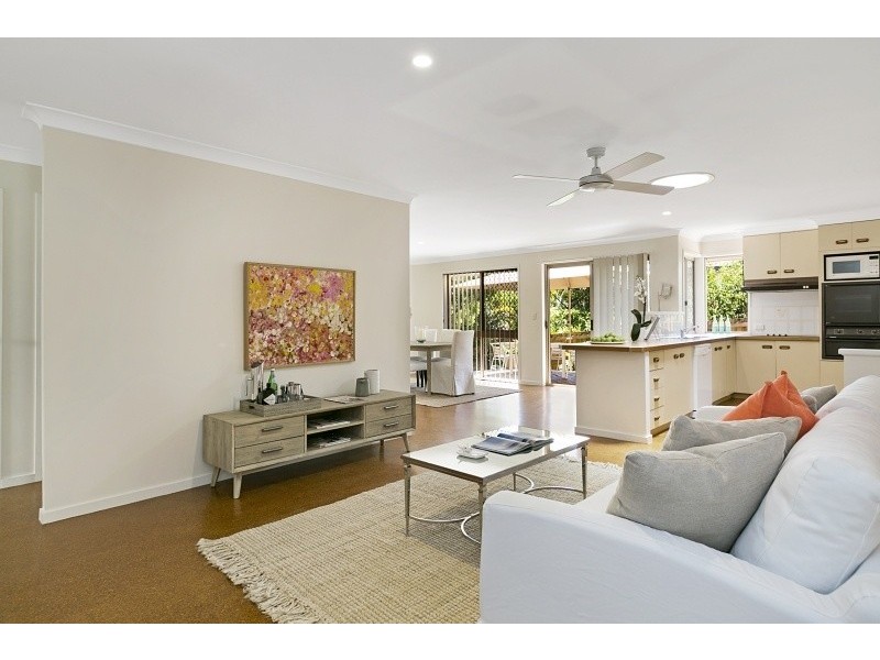 147 Kenmore Rd, Kenmore QLD 4069