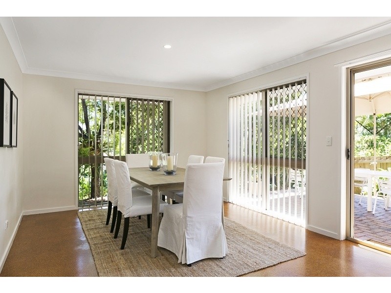 147 Kenmore Rd, Kenmore QLD 4069
