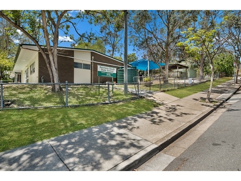 147 Kenmore Rd, Kenmore QLD 4069