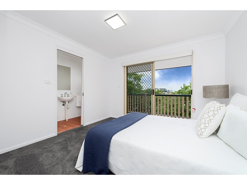 3/60 Manchester Terrace, Indooroopilly QLD 4068