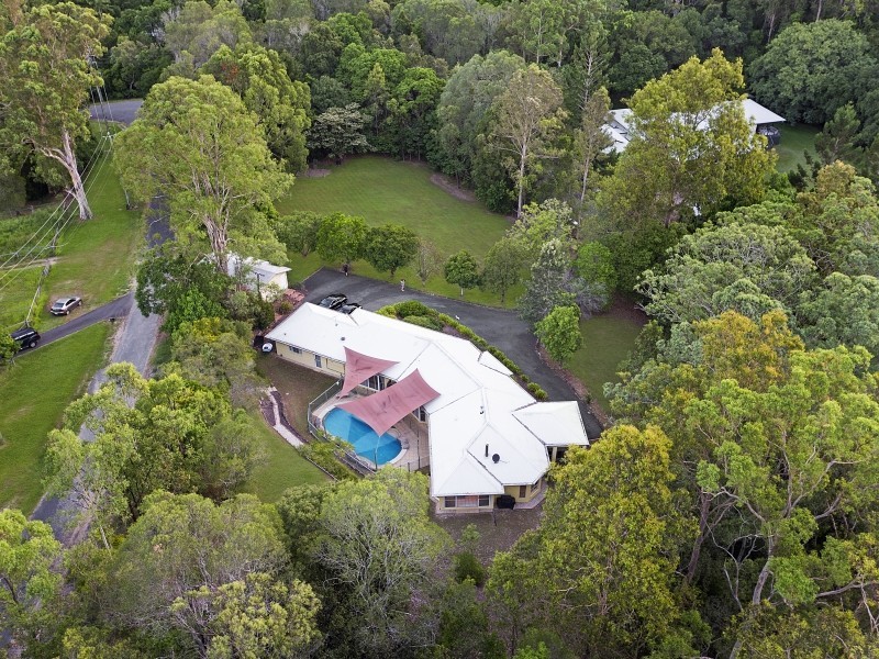 581 Gold Creek Road, Brookfield QLD 4069