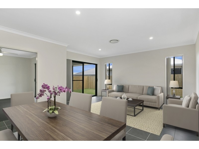77 Meadows Circuit, Bellbird Park QLD 4300