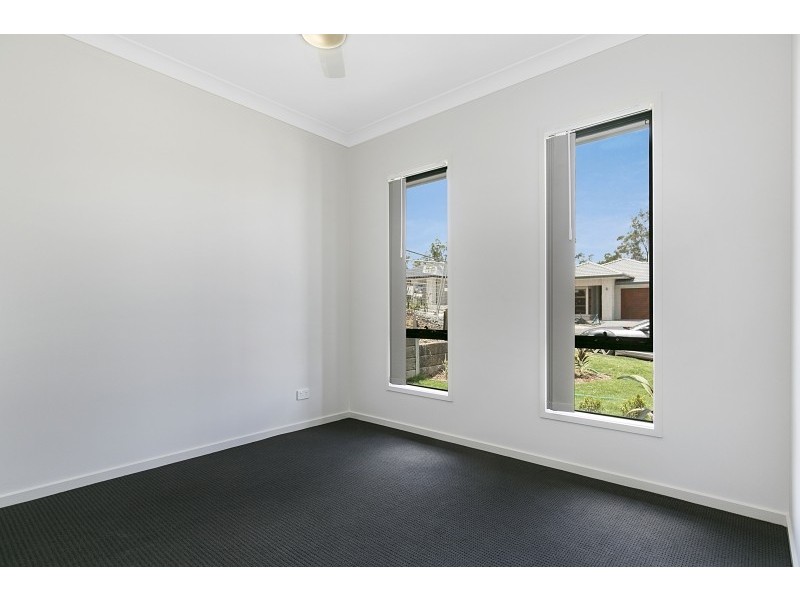 77 Meadows Circuit, Bellbird Park QLD 4300