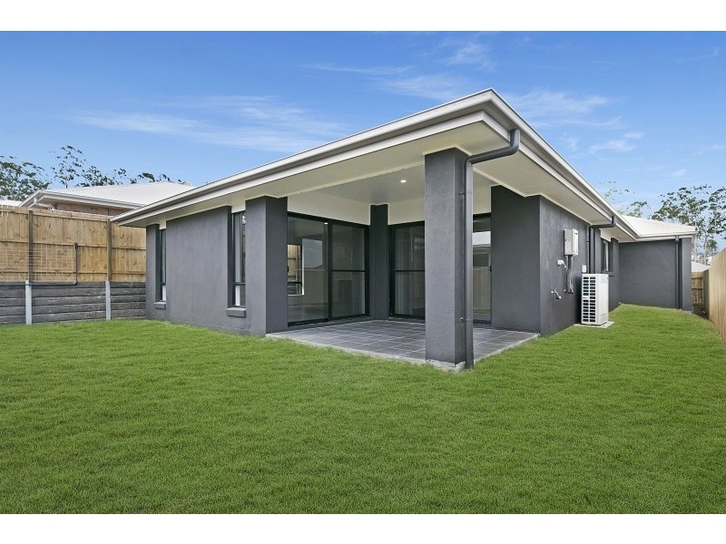 77 Meadows Circuit, Bellbird Park QLD 4300