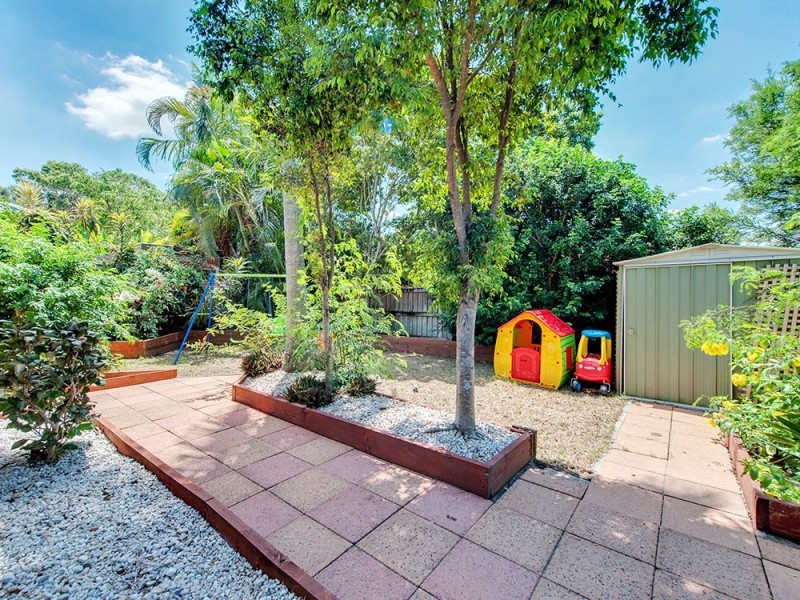 12 Burke Pl, Forest Lake QLD 4078