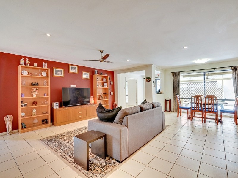 123 Jubilee Ave, Forest Lake QLD 4078