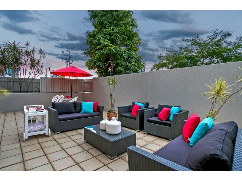 12/60 Sherwood Road, Toowong QLD 4066