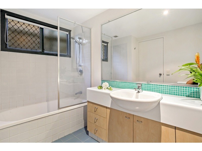 12/60 Sherwood Road, Toowong QLD 4066