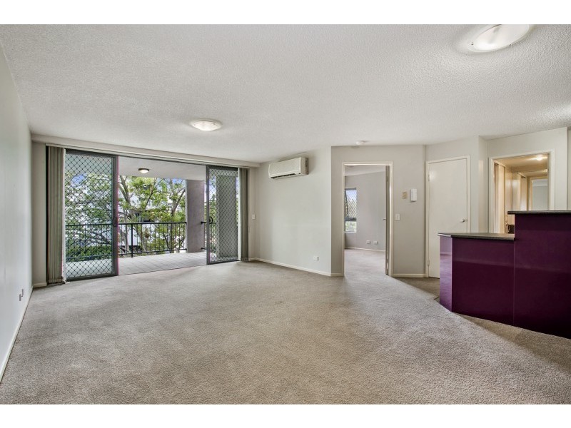 26/7 Landsborough Terrace, Toowong QLD 4066