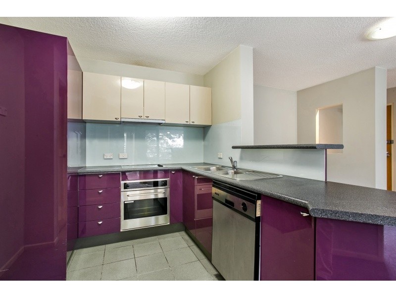 26/7 Landsborough Terrace, Toowong QLD 4066