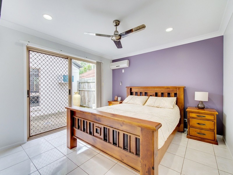 6 Scarlet Pl, Forest Lake QLD 4078