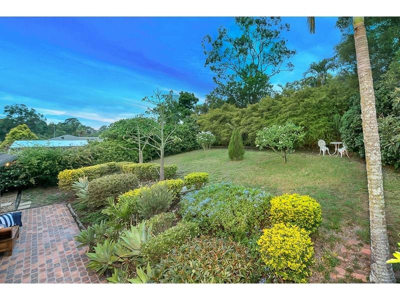 62 Andaman Street, Jamboree Heights QLD 4074